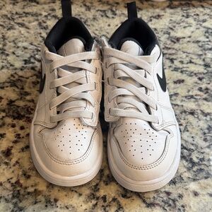 Nike Kids White and Black Sneakers